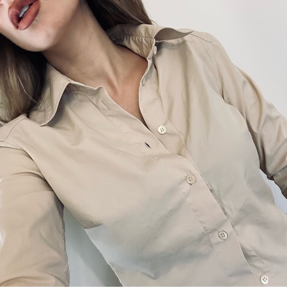 Authentic Vintage Gucci Classic Beige Fitted Style Button Down Shirt Size 38 - Picture 4 of 14